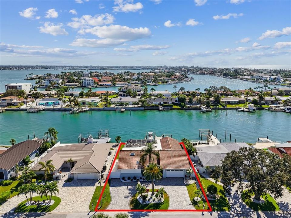 待售: $2,189,000 (3 贝兹, 3 浴室, 2470 平方英尺)