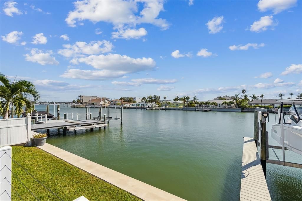 待售: $2,189,000 (3 贝兹, 3 浴室, 2470 平方英尺)