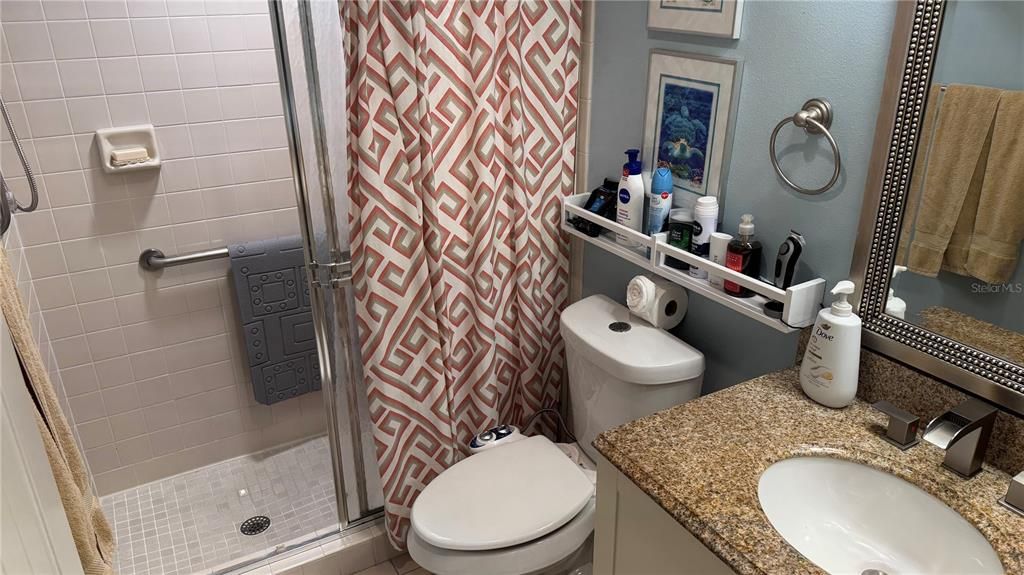 En Venta: $218,740 (2 camas, 2 baños, 1291 Pies cuadrados)