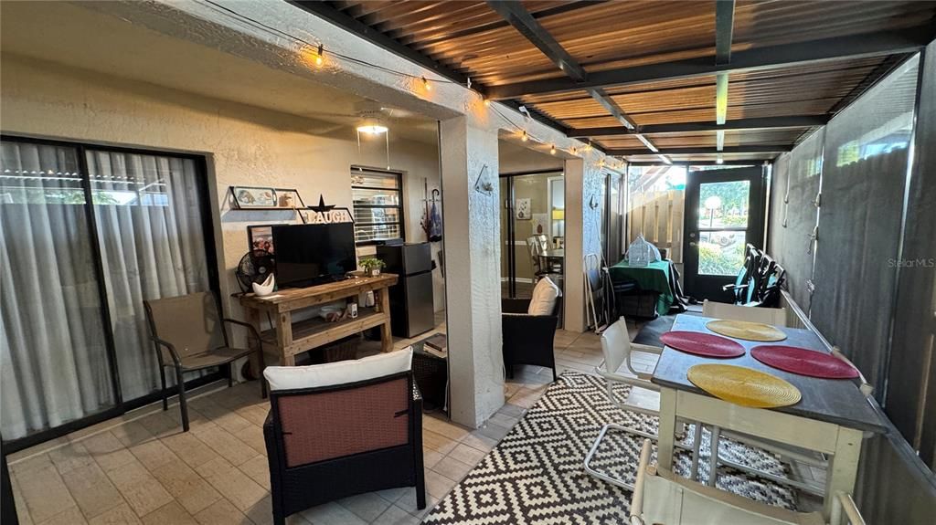 En Venta: $218,740 (2 camas, 2 baños, 1291 Pies cuadrados)