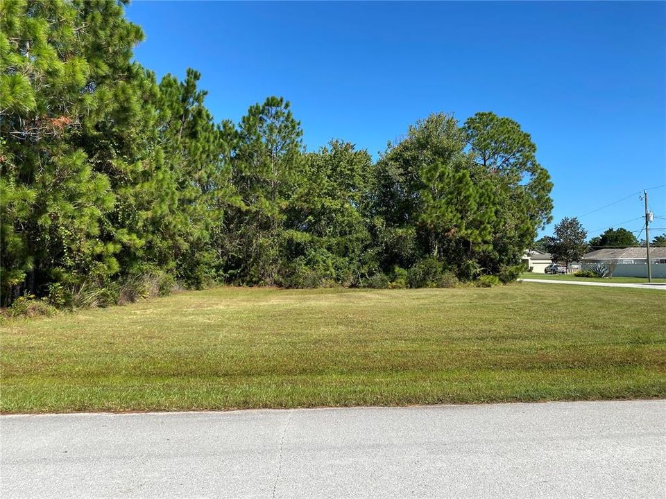 For Sale: $85,000 (0.28 acres)