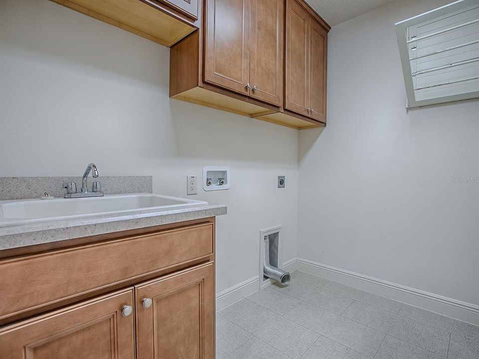 En Venta: $489,500 (3 camas, 2 baños, 1830 Pies cuadrados)