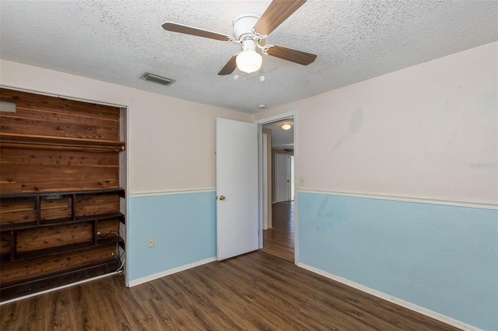 Active With Contract: $185,000 (2 beds, 2 baths, 1004 Square Feet)