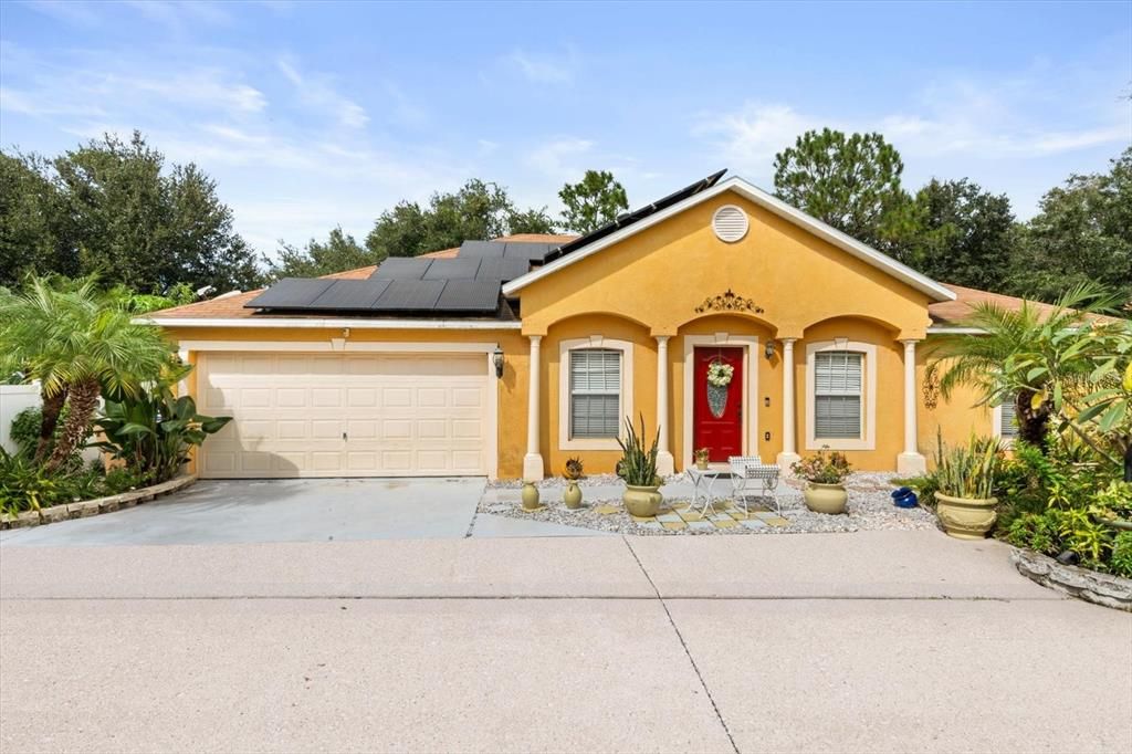 最近售出: $300,000 (3 贝兹, 3 浴室, 1600 平方英尺)