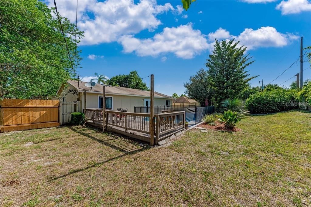 待售: $349,999 (4 贝兹, 2 浴室, 1586 平方英尺)