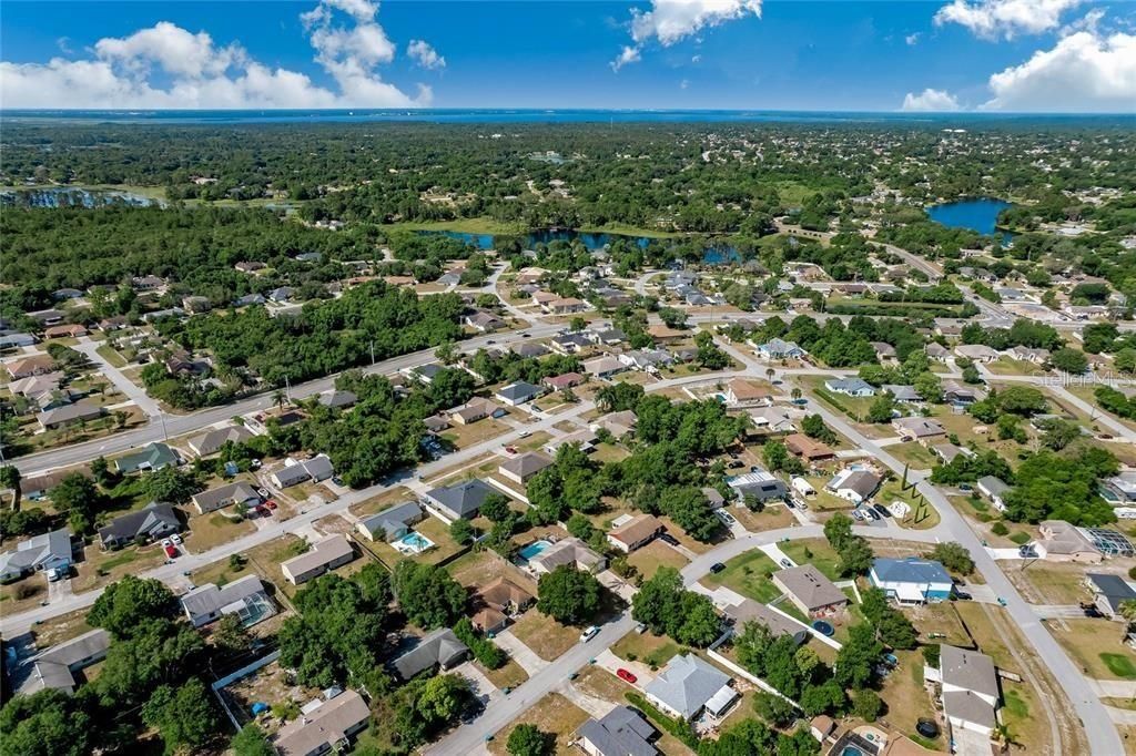 待售: $349,999 (4 贝兹, 2 浴室, 1586 平方英尺)