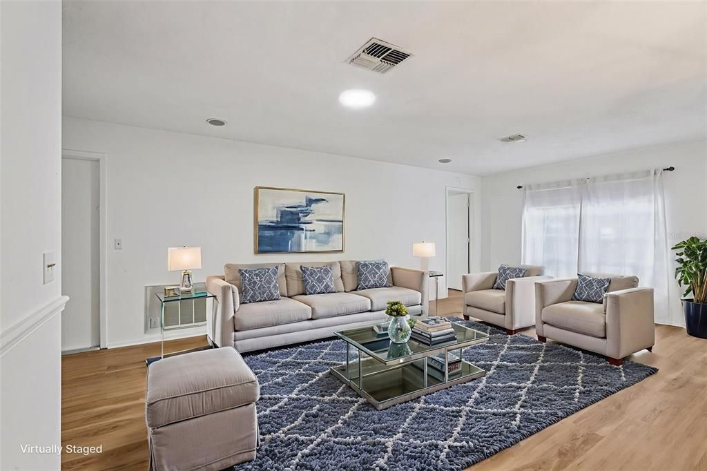 For Sale: $279,000 (2 beds, 2 baths, 1465 Square Feet)