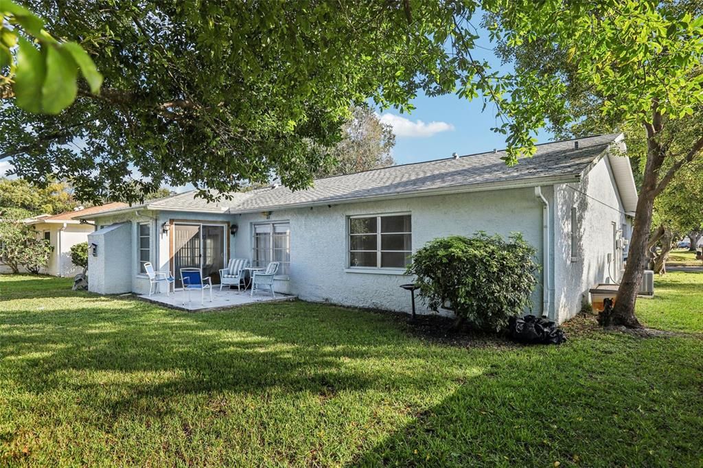 For Sale: $279,000 (2 beds, 2 baths, 1465 Square Feet)