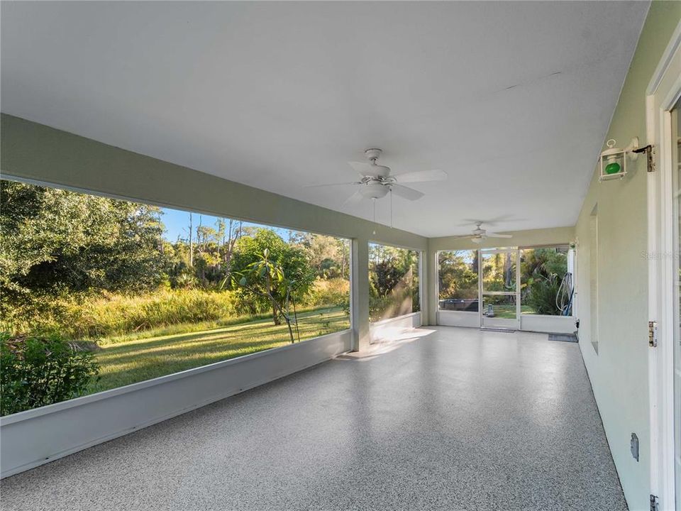 For Sale: $589,900 (5 beds, 3 baths, 2200 Square Feet)