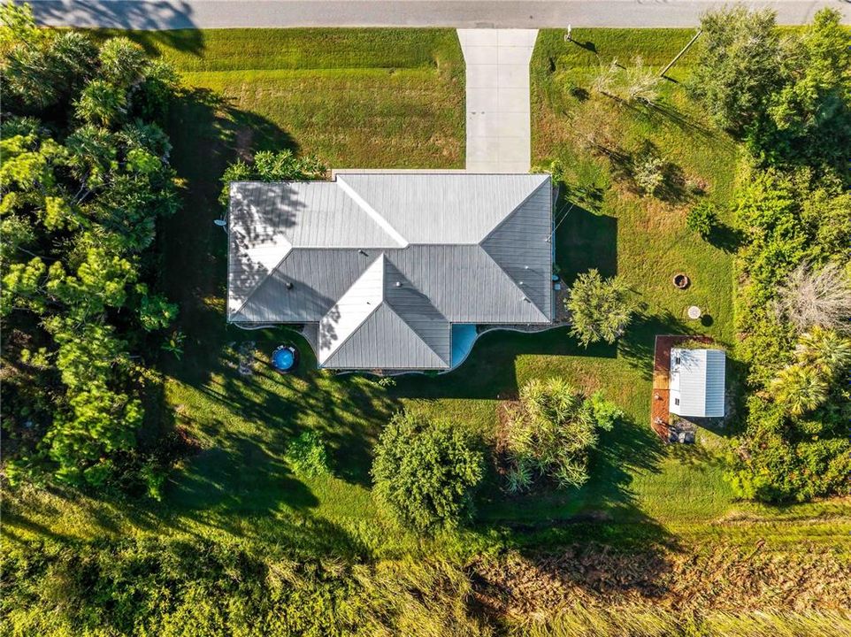 For Sale: $589,900 (5 beds, 3 baths, 2200 Square Feet)