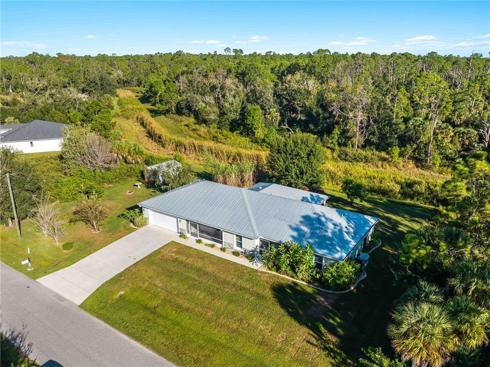 For Sale: $589,900 (5 beds, 3 baths, 2200 Square Feet)