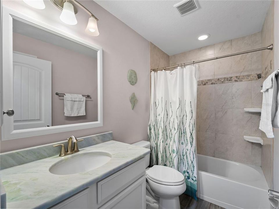 For Sale: $589,900 (5 beds, 3 baths, 2200 Square Feet)