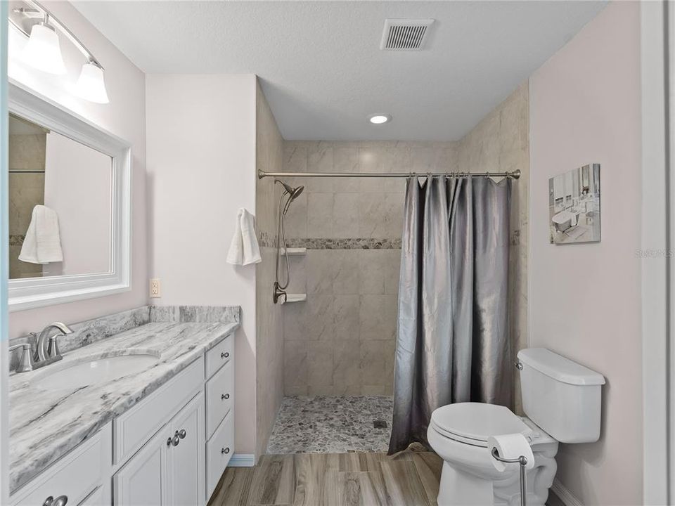 For Sale: $589,900 (5 beds, 3 baths, 2200 Square Feet)