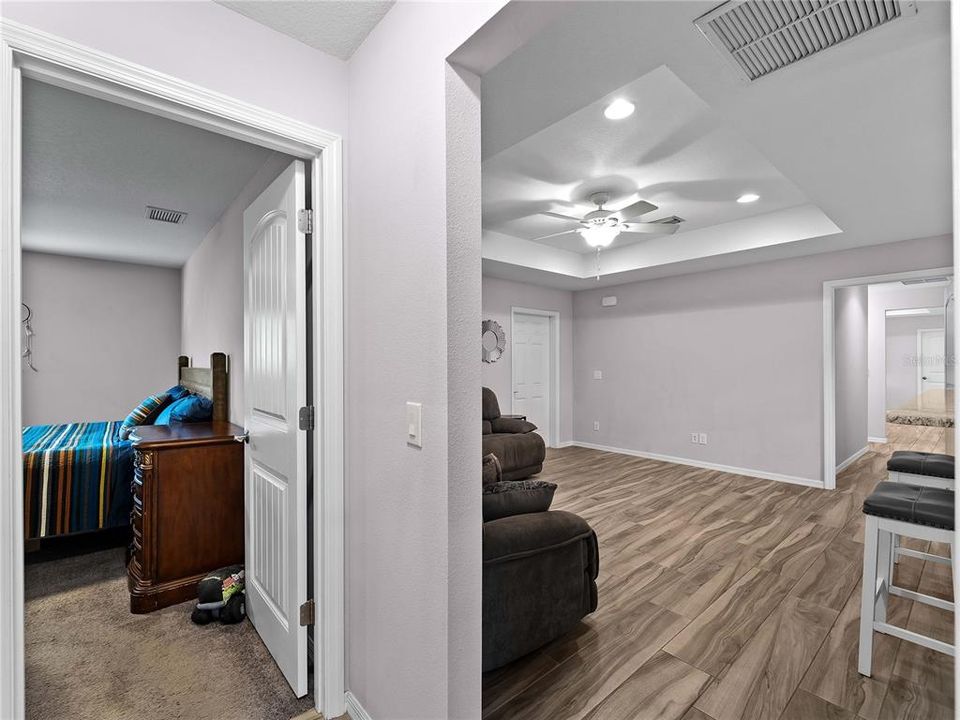 For Sale: $589,900 (5 beds, 3 baths, 2200 Square Feet)