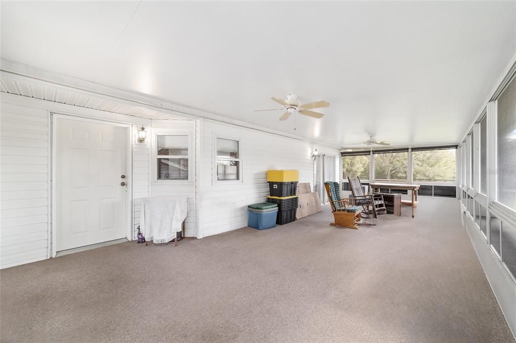 Active With Contract: $399,900 (2 beds, 2 baths, 1446 Square Feet)