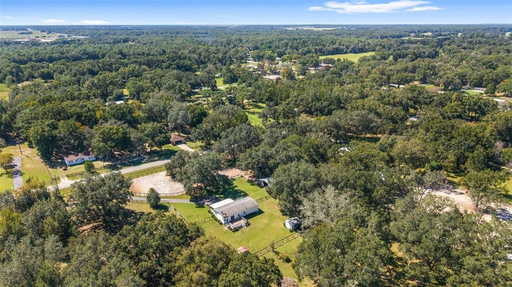 Active With Contract: $399,900 (2 beds, 2 baths, 1446 Square Feet)