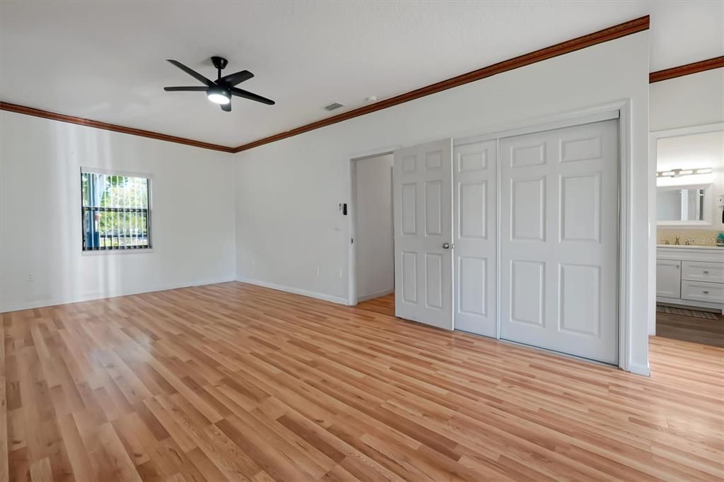 For Sale: $599,500 (3 beds, 2 baths, 2124 Square Feet)