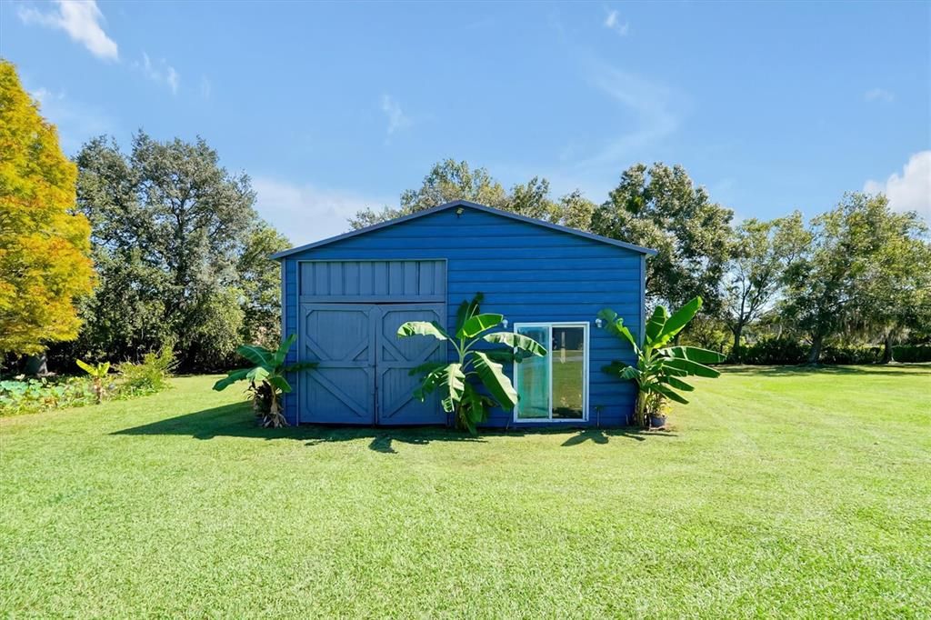 For Sale: $599,500 (3 beds, 2 baths, 2124 Square Feet)