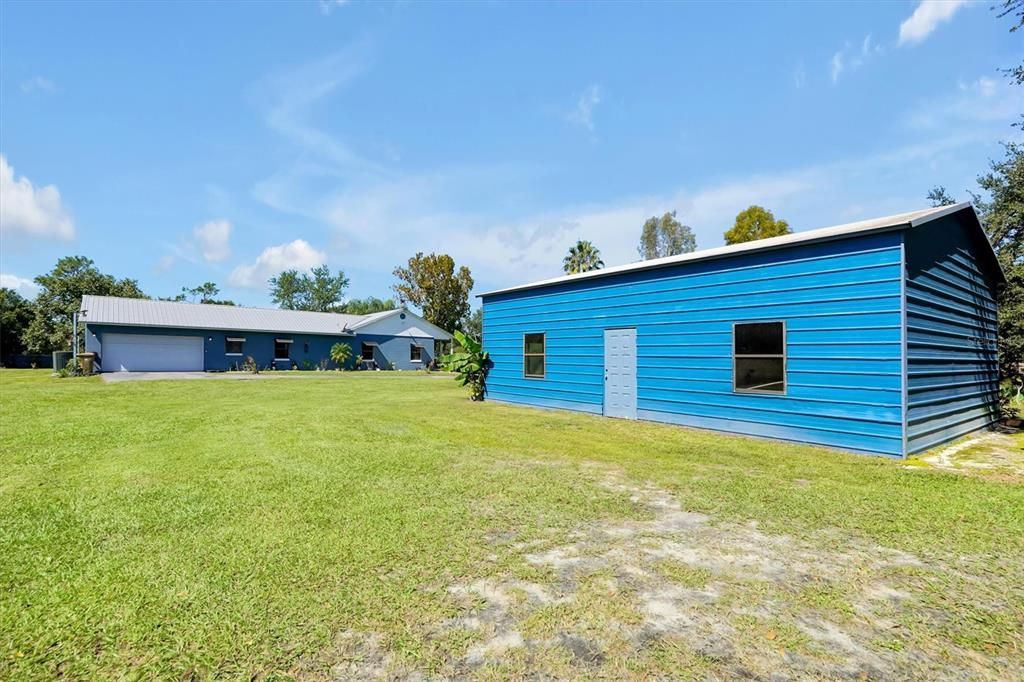 For Sale: $599,500 (3 beds, 2 baths, 2124 Square Feet)