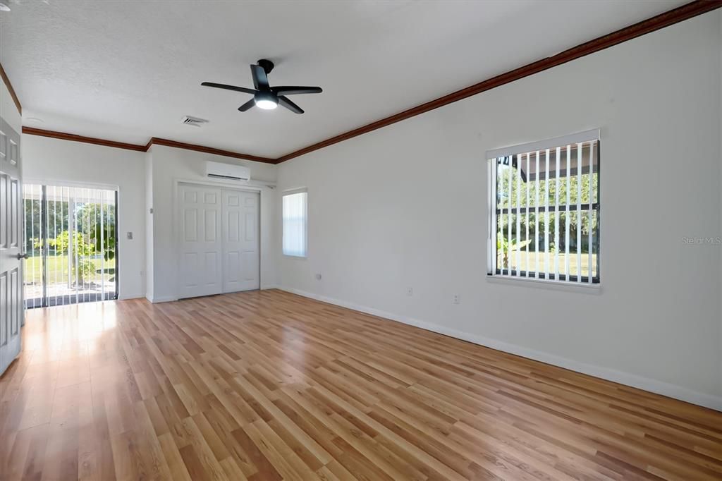 For Sale: $599,500 (3 beds, 2 baths, 2124 Square Feet)