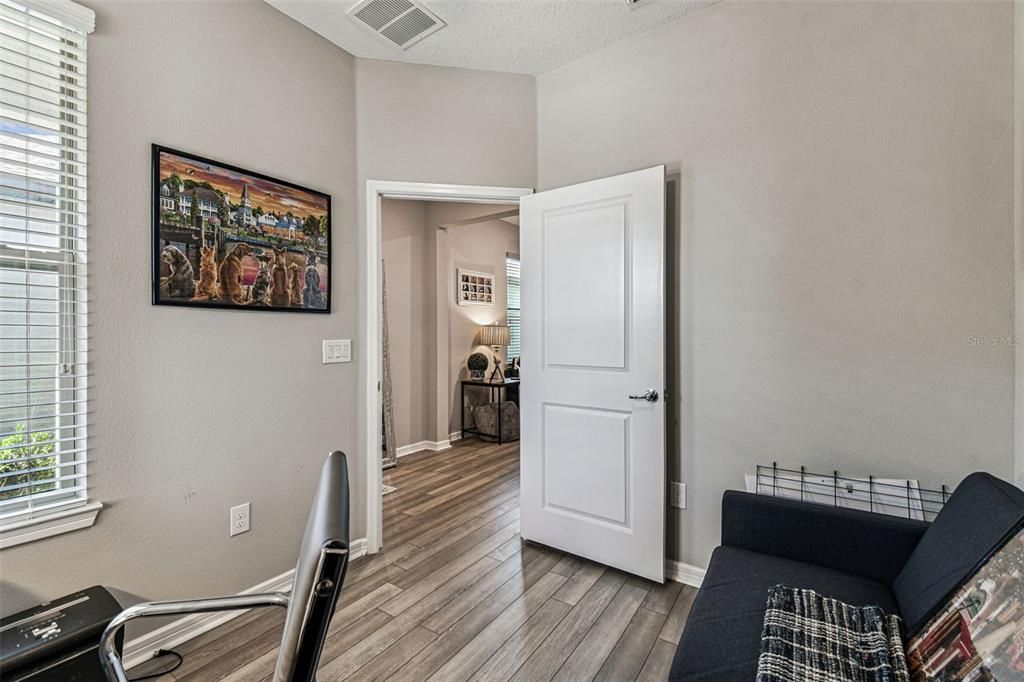 En Venta: $399,900 (2 camas, 2 baños, 1480 Pies cuadrados)