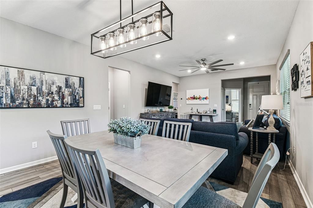 En Venta: $399,900 (2 camas, 2 baños, 1480 Pies cuadrados)