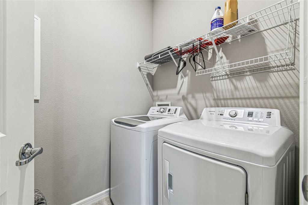 En Venta: $399,900 (2 camas, 2 baños, 1480 Pies cuadrados)