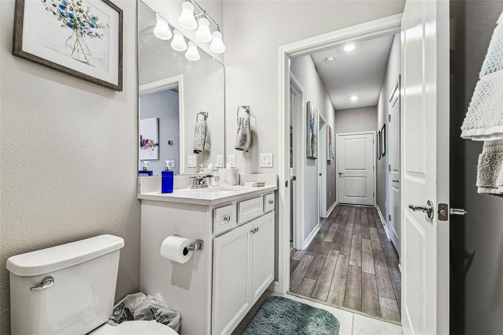 En Venta: $399,900 (2 camas, 2 baños, 1480 Pies cuadrados)