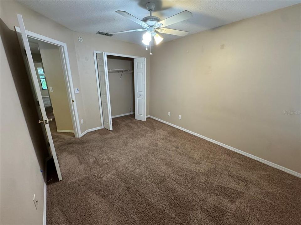 For Sale: $449,900 (4 beds, 3 baths, 2414 Square Feet)