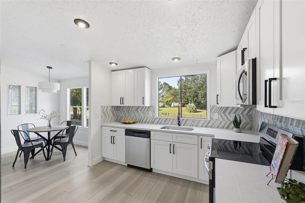 Active With Contract: $279,000 (3 beds, 2 baths, 1792 Square Feet)