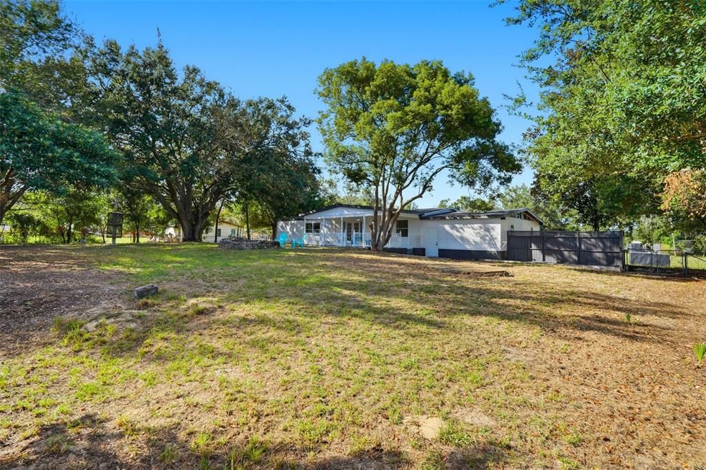 Active With Contract: $279,000 (3 beds, 2 baths, 1792 Square Feet)