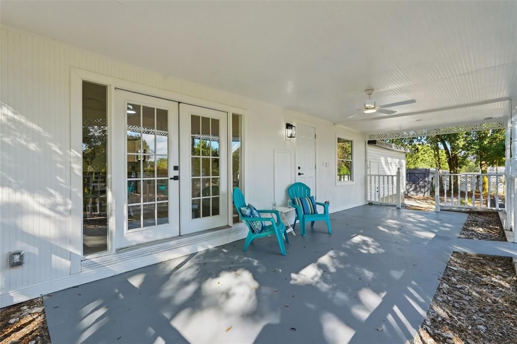 Active With Contract: $279,000 (3 beds, 2 baths, 1792 Square Feet)