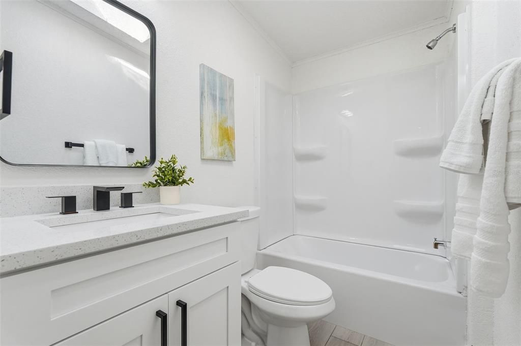 Active With Contract: $279,000 (3 beds, 2 baths, 1792 Square Feet)