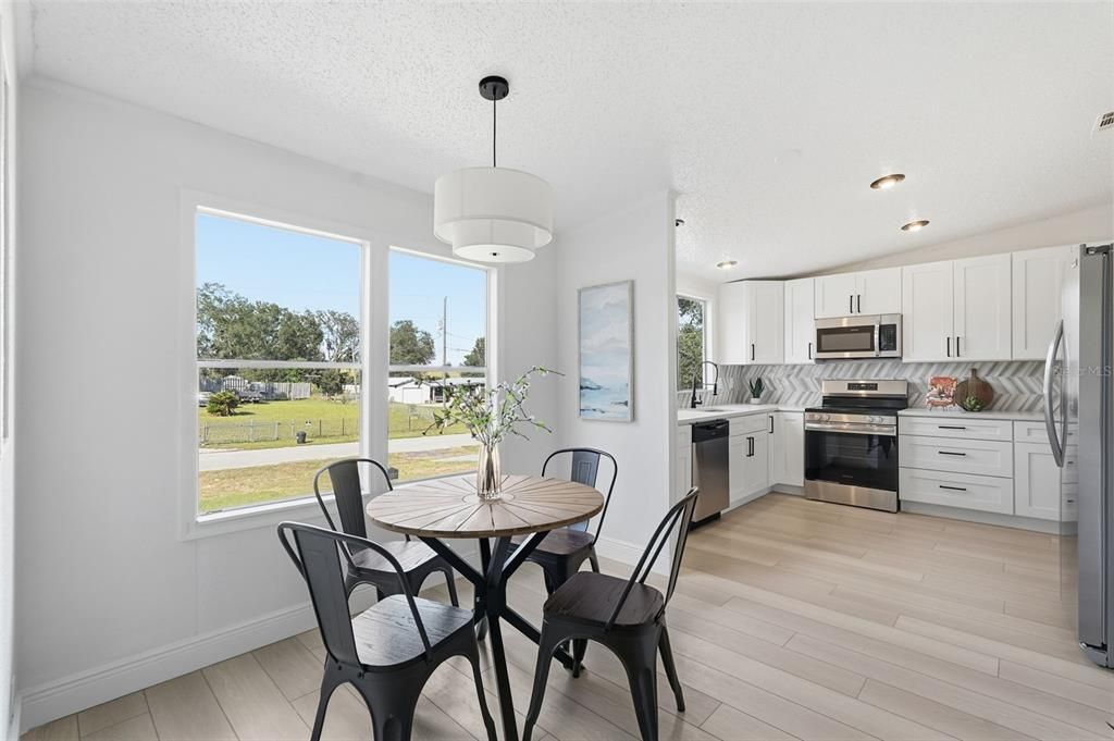 Active With Contract: $279,000 (3 beds, 2 baths, 1792 Square Feet)