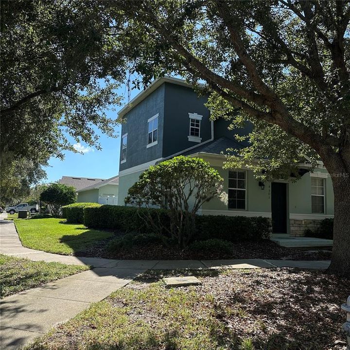 For Sale: $294,900 (4 beds, 2 baths, 1926 Square Feet)