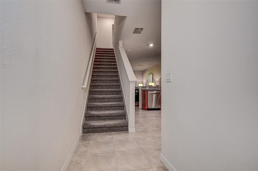 For Sale: $274,900 (2 beds, 2 baths, 1480 Square Feet)