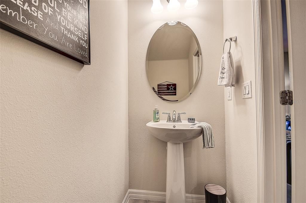 For Sale: $274,900 (2 beds, 2 baths, 1480 Square Feet)