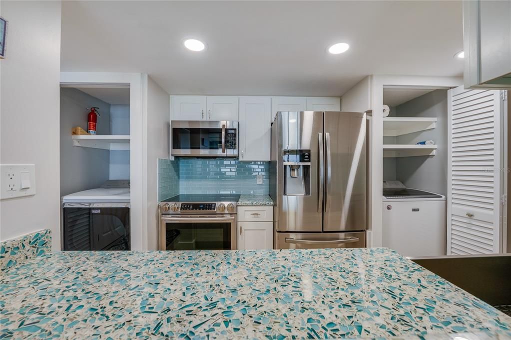 На продажу: $495,000 (2 спален, 2 ванн, 1200 Квадратных фут)