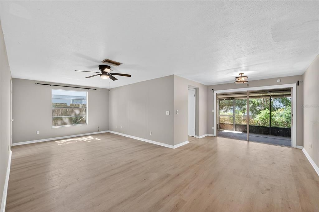 出租: $2,195 (4 贝兹, 2 浴室, 1571 平方英尺)