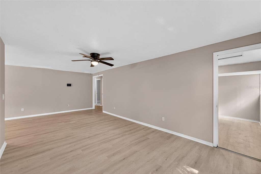 出租: $2,195 (4 贝兹, 2 浴室, 1571 平方英尺)