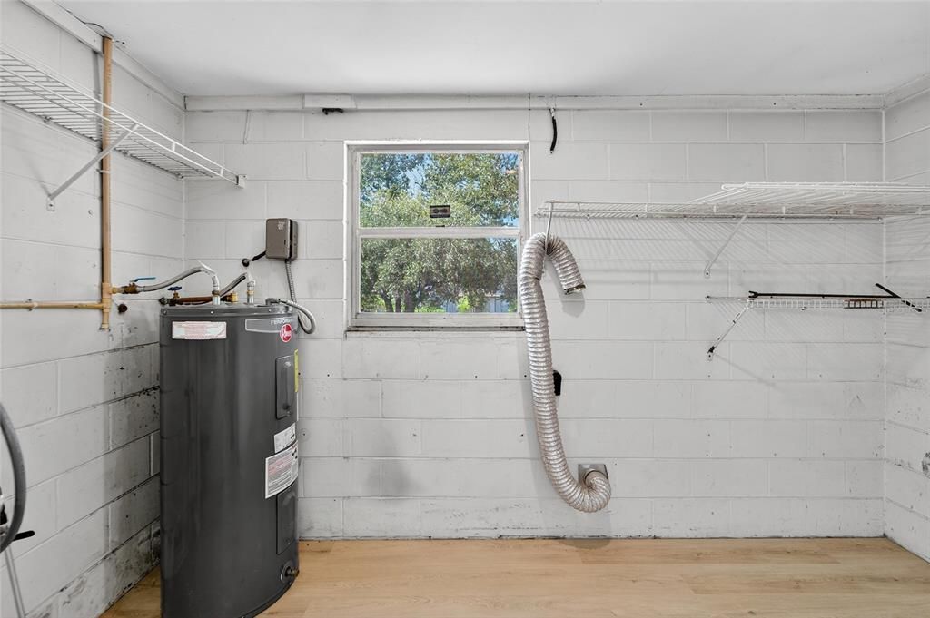 出租: $2,195 (4 贝兹, 2 浴室, 1571 平方英尺)