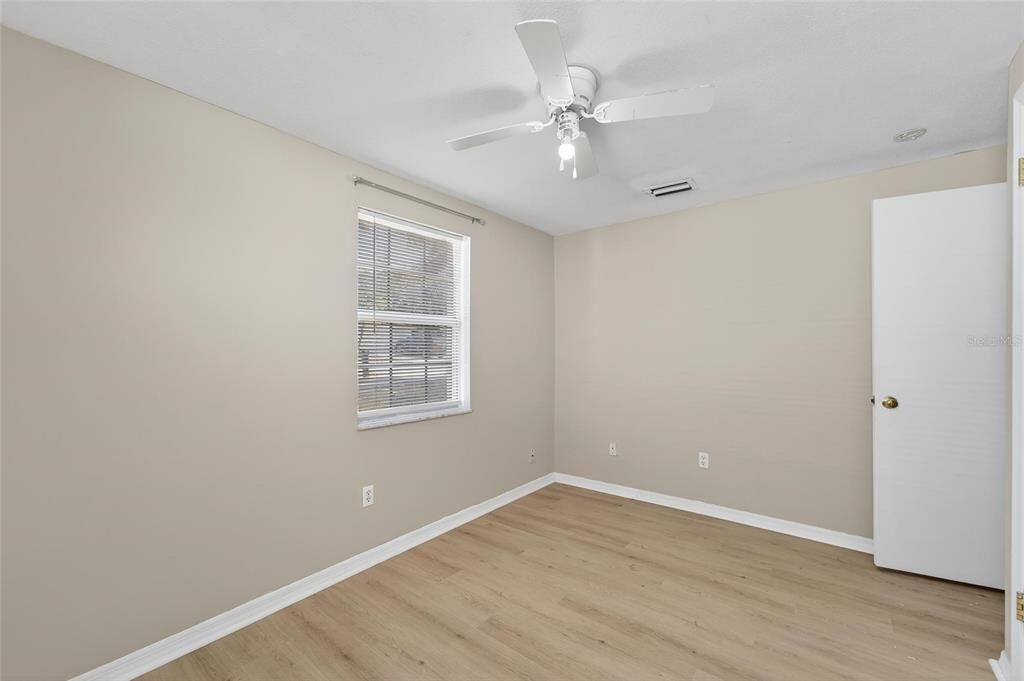 出租: $2,195 (4 贝兹, 2 浴室, 1571 平方英尺)