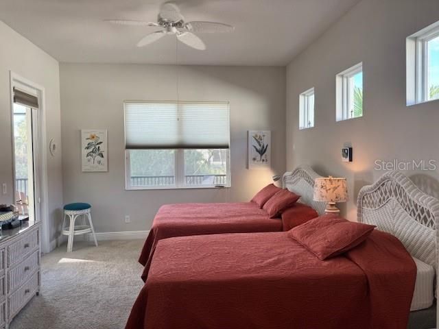 For Sale: $825,000 (2 beds, 2 baths, 1974 Square Feet)