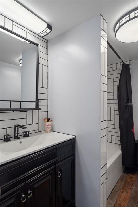 合同活跃: $234,900 (3 贝兹, 2 浴室, 1440 平方英尺)