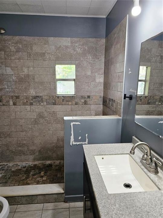 Active With Contract: $145,000 (3 beds, 2 baths, 1250 Square Feet)