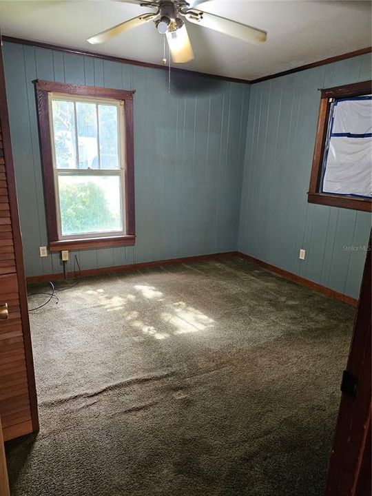 Active With Contract: $145,000 (3 beds, 2 baths, 1250 Square Feet)