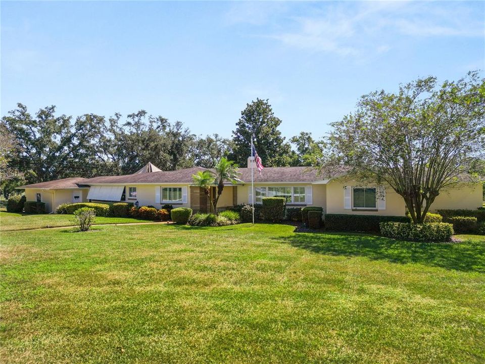 待售: $649,500 (3 贝兹, 2 浴室, 2574 平方英尺)