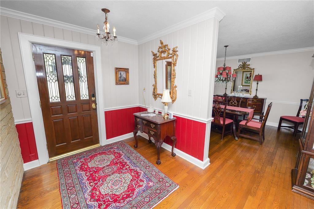 待售: $649,500 (3 贝兹, 2 浴室, 2574 平方英尺)