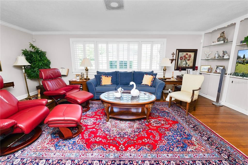 待售: $649,500 (3 贝兹, 2 浴室, 2574 平方英尺)