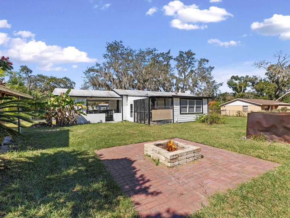 En Venta: $289,000 (3 camas, 2 baños, 1024 Pies cuadrados)